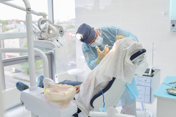 Best Holiday Emergency Dentist in Westport Village, CT